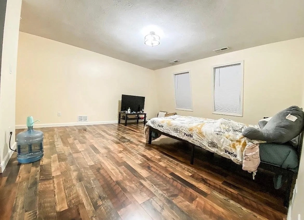 1 bed, 1 bath apartment for rent at 71 Princeton St Unit 310, Chelmsford — photo 5 of 10