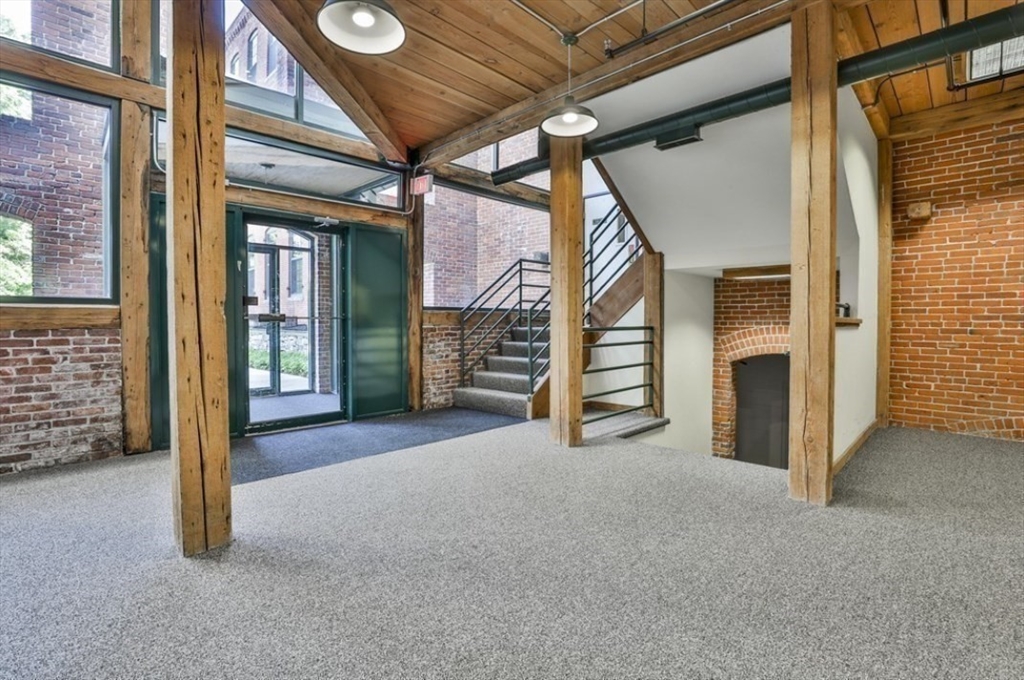 1 bed, 1 bath apartment for rent at 71 Princeton St Unit 310, Chelmsford — photo 6 of 10