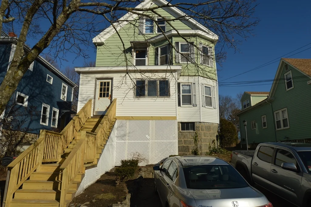 2 bed, 1 bath apartment for rent at 71 Proctor Unit 2, Salem