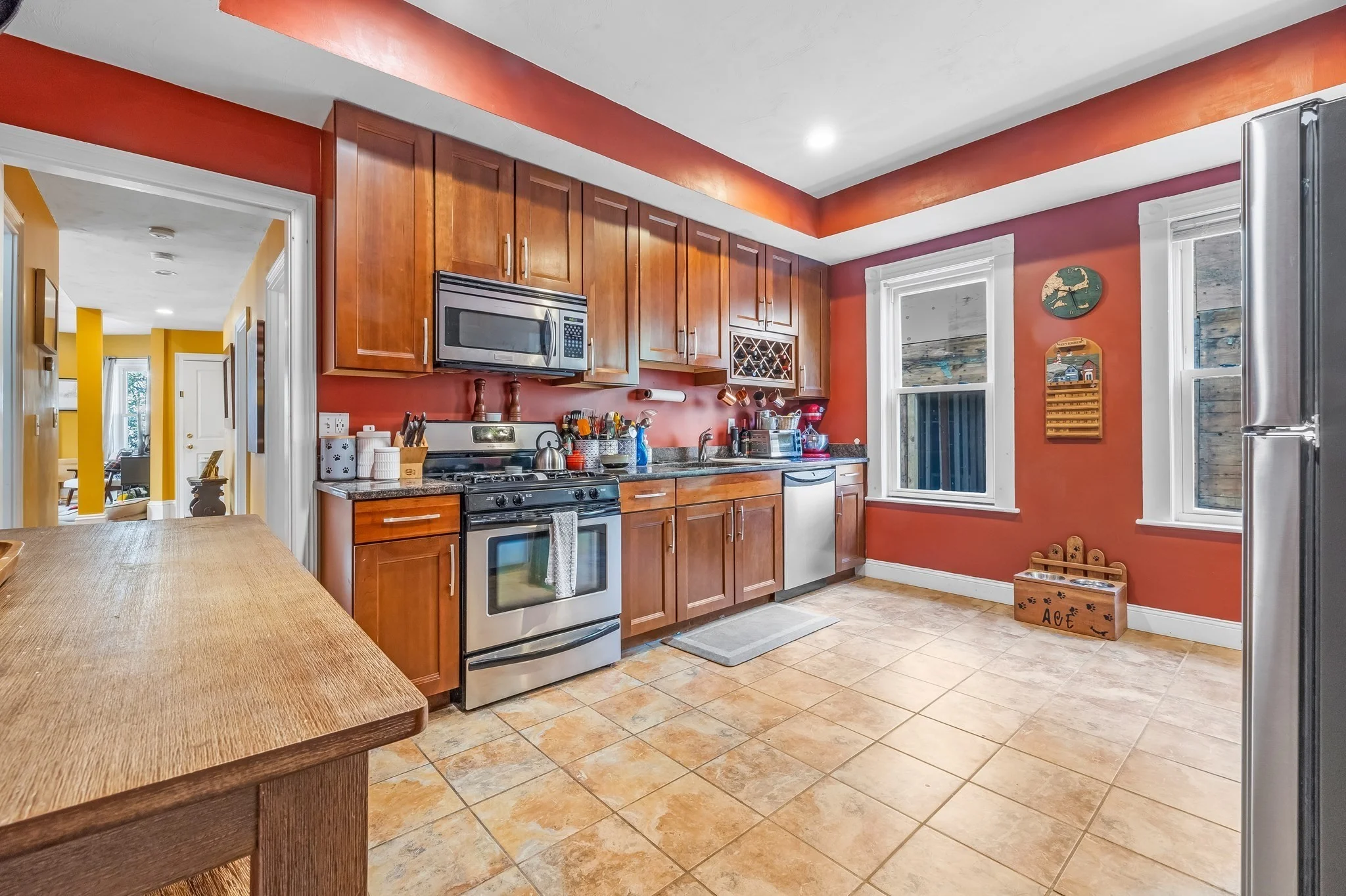 2 bed, 1 bath apartment for rent at 71 Romsey St Unit 2, Dorchester