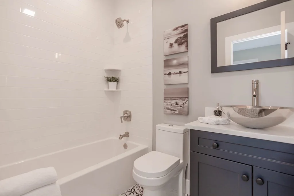 3 bed, 2 bath apartment for rent at 71 Savin St Unit 2, Roxbury — photo 8 of 15