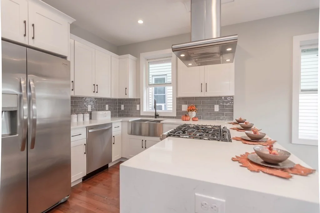 3 bed, 2 bath apartment for rent at 71 Savin St Unit 2, Roxbury — photo 7 of 15