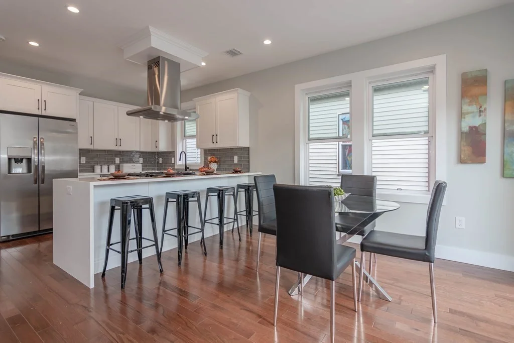 3 bed, 2 bath apartment for rent at 71 Savin St Unit 2, Roxbury — photo 4 of 15