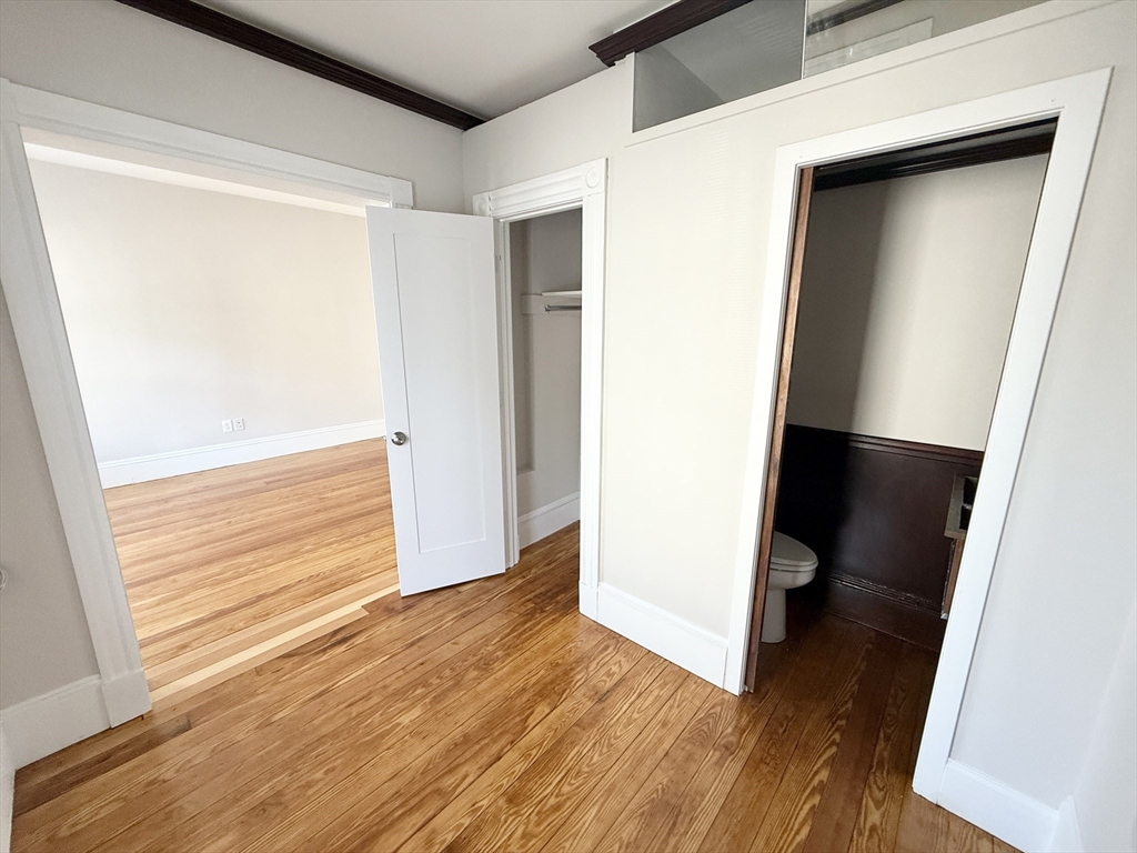 3 bed, 1 bath apartment for rent at 71 Saxton St Unit 2, Dorchester — photo 8 of 10