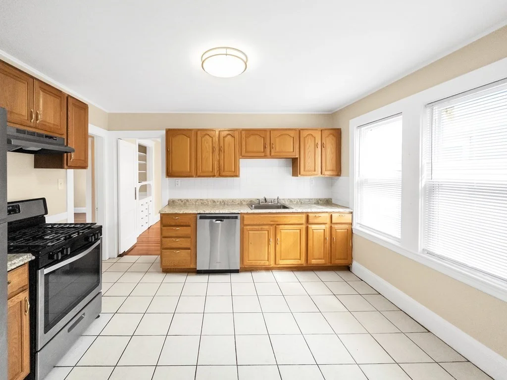 2 bed, 1 bath apartment for rent at 71 Seymour St Unit 3, Boston — photo 2 of 26