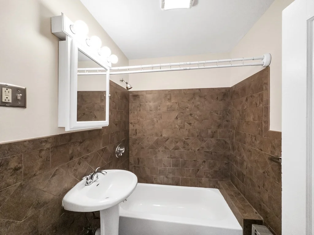 2 bed, 1 bath apartment for rent at 71 Seymour St Unit 3, Boston — photo 17 of 26