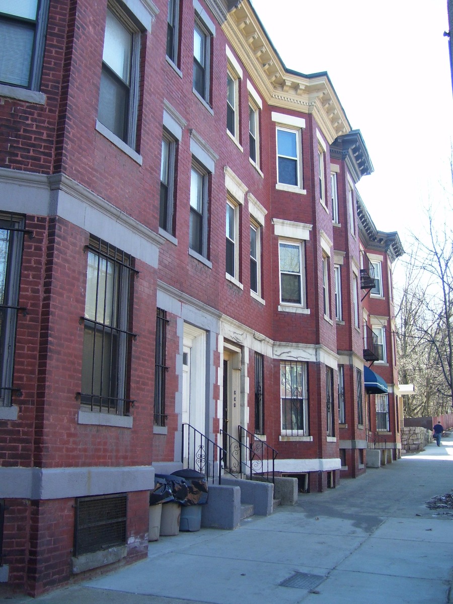 3 bed, 1 bath apartment for rent at 71 South Huntington Ave Unit 1, Jamaica Plain — photo 9 of 9