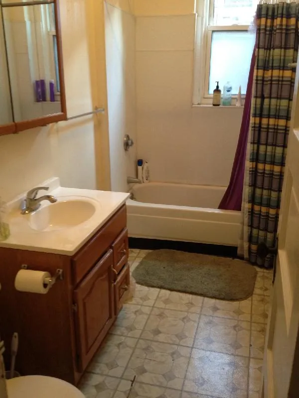4 bed, 1 bath apartment for rent at 71 South Huntington Ave Unit 3, Mission Hill — photo 2 of 8