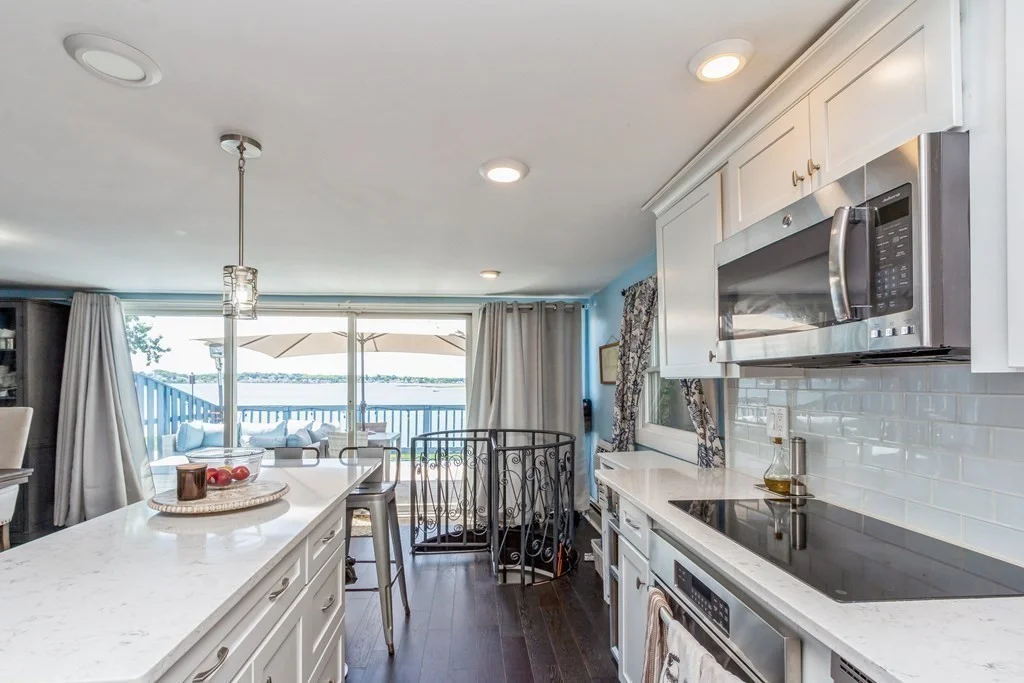 2 bed, 1 bath apartment for rent at 71 Spring St Unit 1, Houghs Neck — photo 6 of 23