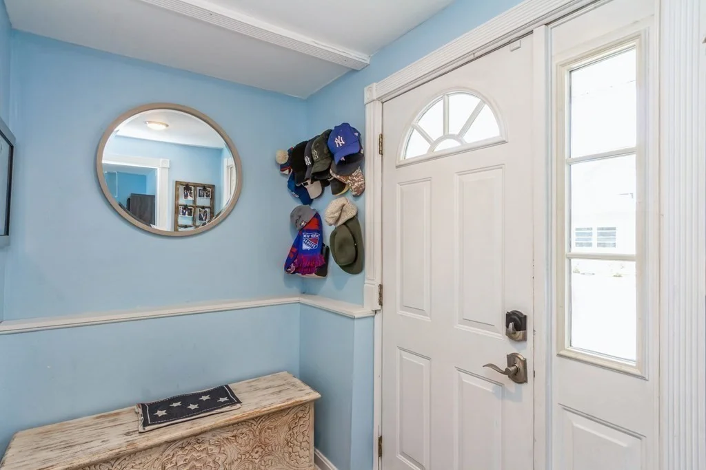 2 bed, 1 bath apartment for rent at 71 Spring St Unit 1, Houghs Neck — photo 14 of 23