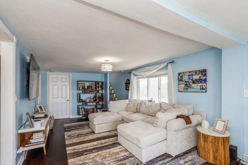 2 bed, 1 bath apartment for rent at 71 Spring St Unit 1, Houghs Neck — photo 13 of 23