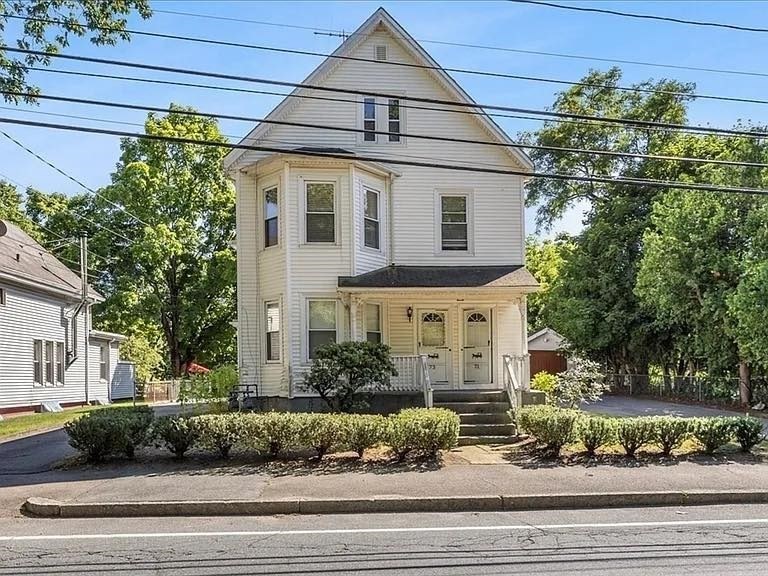 2 bed, 1 bath apartment for rent at 71 Thatcher St Unit 2, Brockton — photo 9 of 9