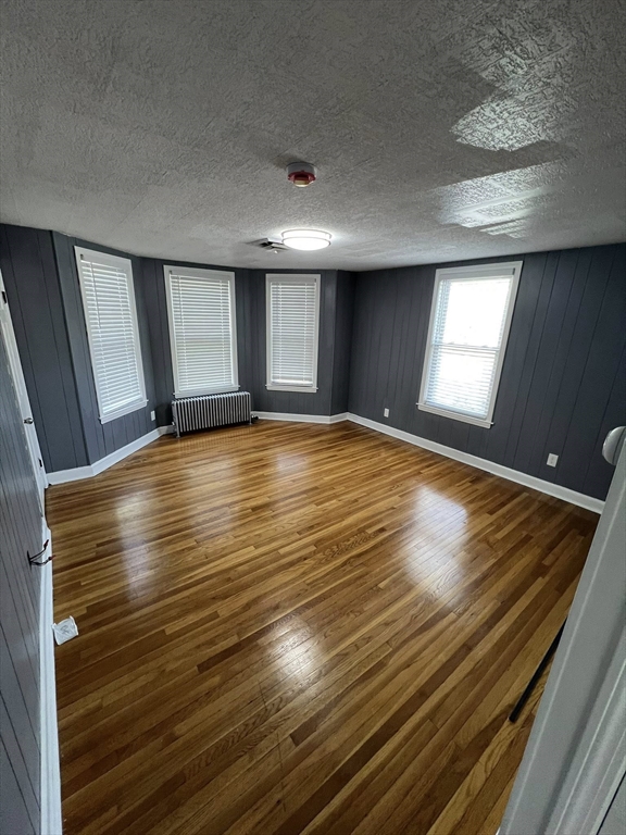 2 bed, 1 bath apartment for rent at 71 Thatcher St Unit 2, Brockton — photo 5 of 9
