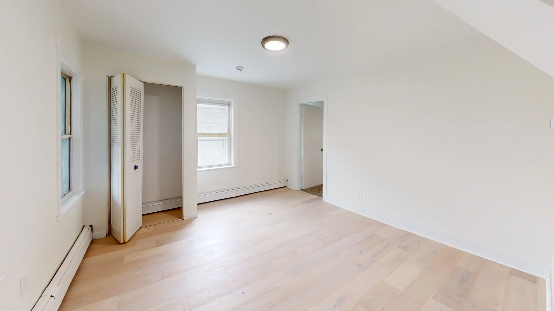 3 bed, 1 bath apartment for rent at 71 Water St Unit 2, Quincy — photo 3 of 8
