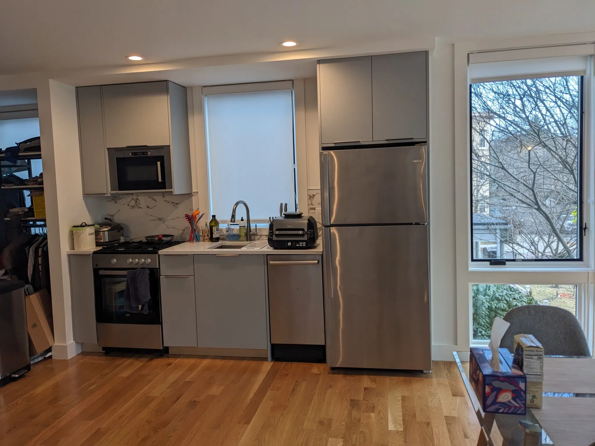 Studio bed, 1 bath apartment for rent at 71 Winchester St Unit b, North Brookline — photo 3 of 16