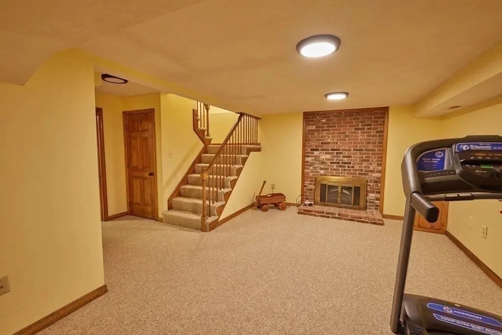 2 bed, 1 bath apartment for rent at 710 Wellman Ave Unit 710, Chelmsford — photo 8 of 16