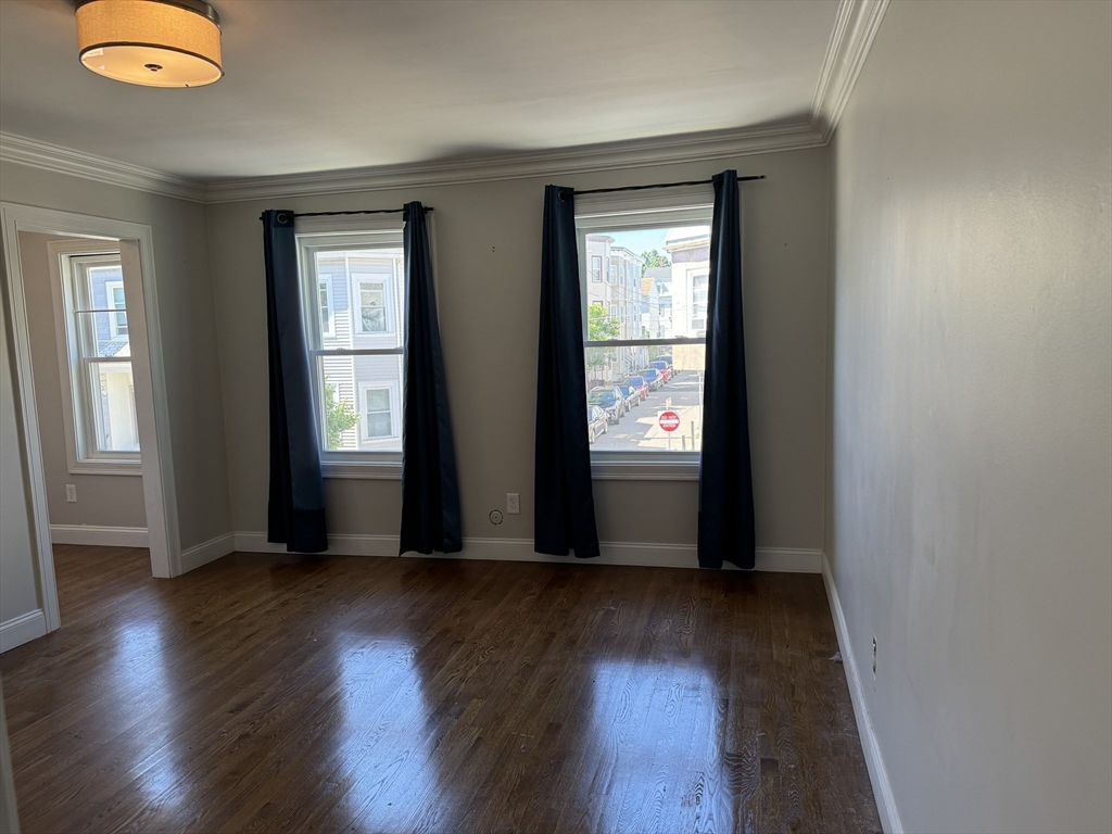3 bed, 3 bath apartment for rent at 711 East 7th St Unit 7, South Boston — photo 7 of 16