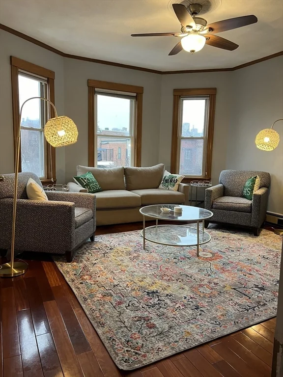2 bed, 1 bath apartment for rent at 711 East Fifth St Unit 3, South Boston