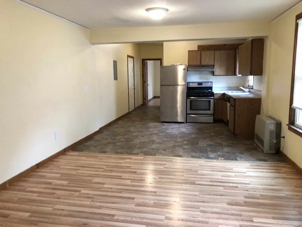 2 bed, 1 bath apartment for rent at 711 Main St Unit 1, Amherst — photo 1 of 8
