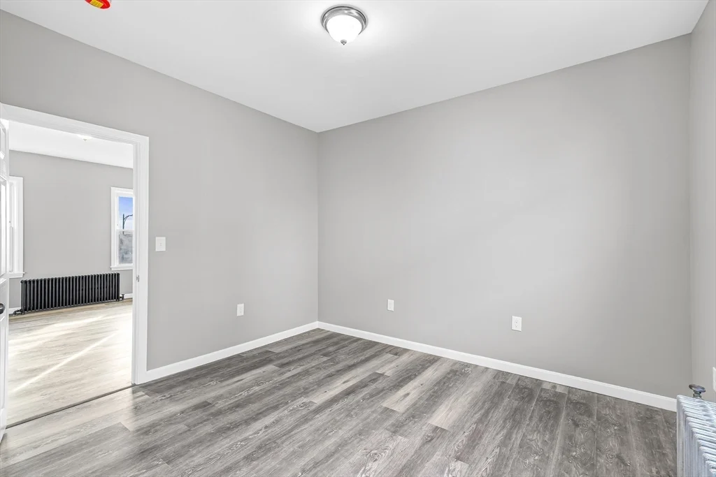 2 bed, 1 bath apartment for rent at 712 Eastern Ave Unit 2, Fall River — photo 5 of 15