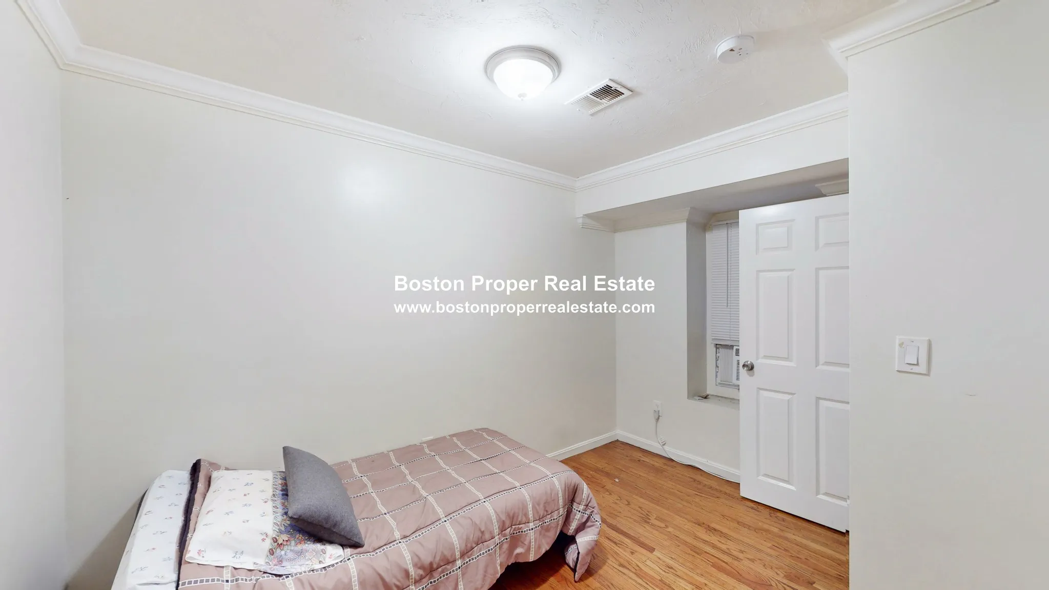3 bed, 1 bath apartment for rent at 712 Shawmut Ave Unit 1, Roxbury — photo 5 of 13