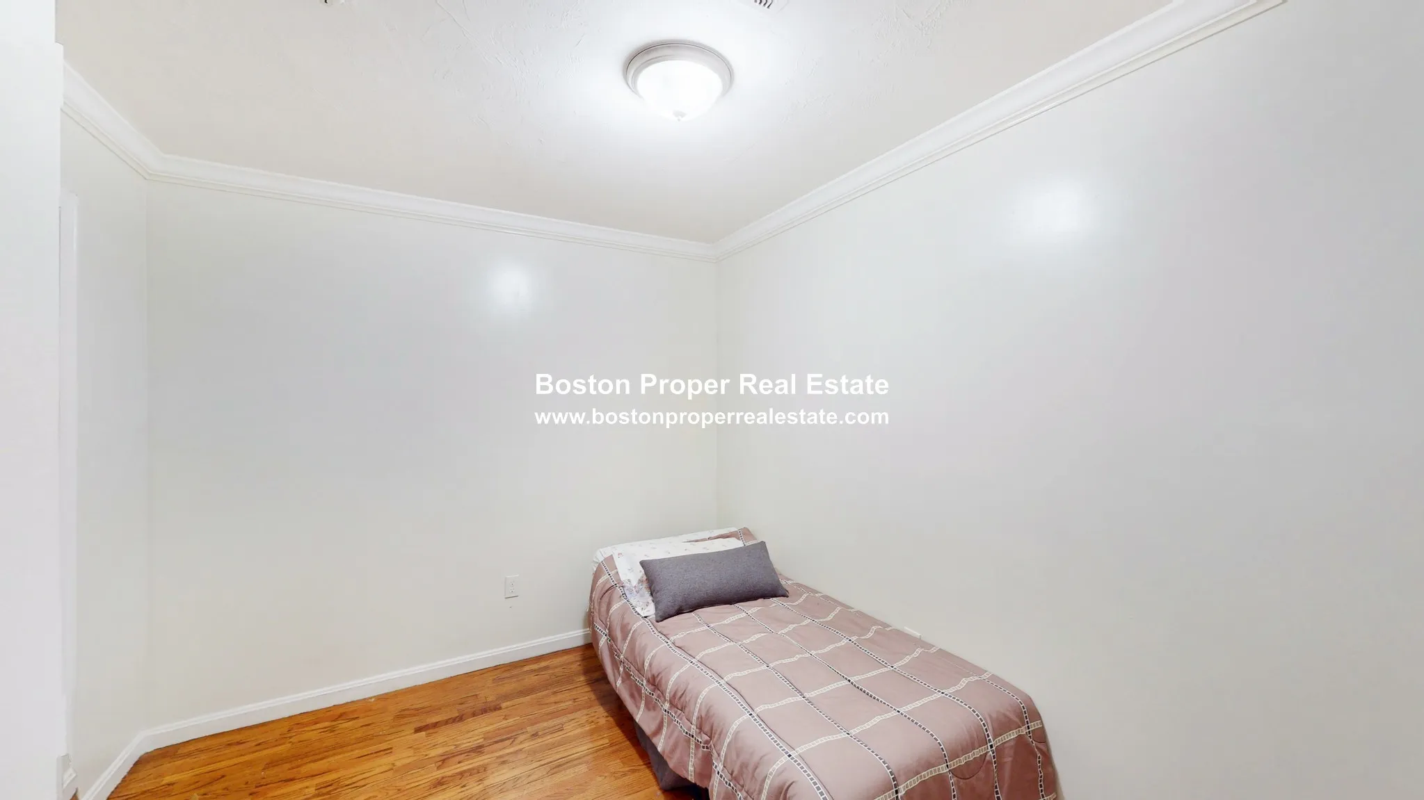 3 bed, 1 bath apartment for rent at 712 Shawmut Ave Unit 1, Roxbury — photo 4 of 13