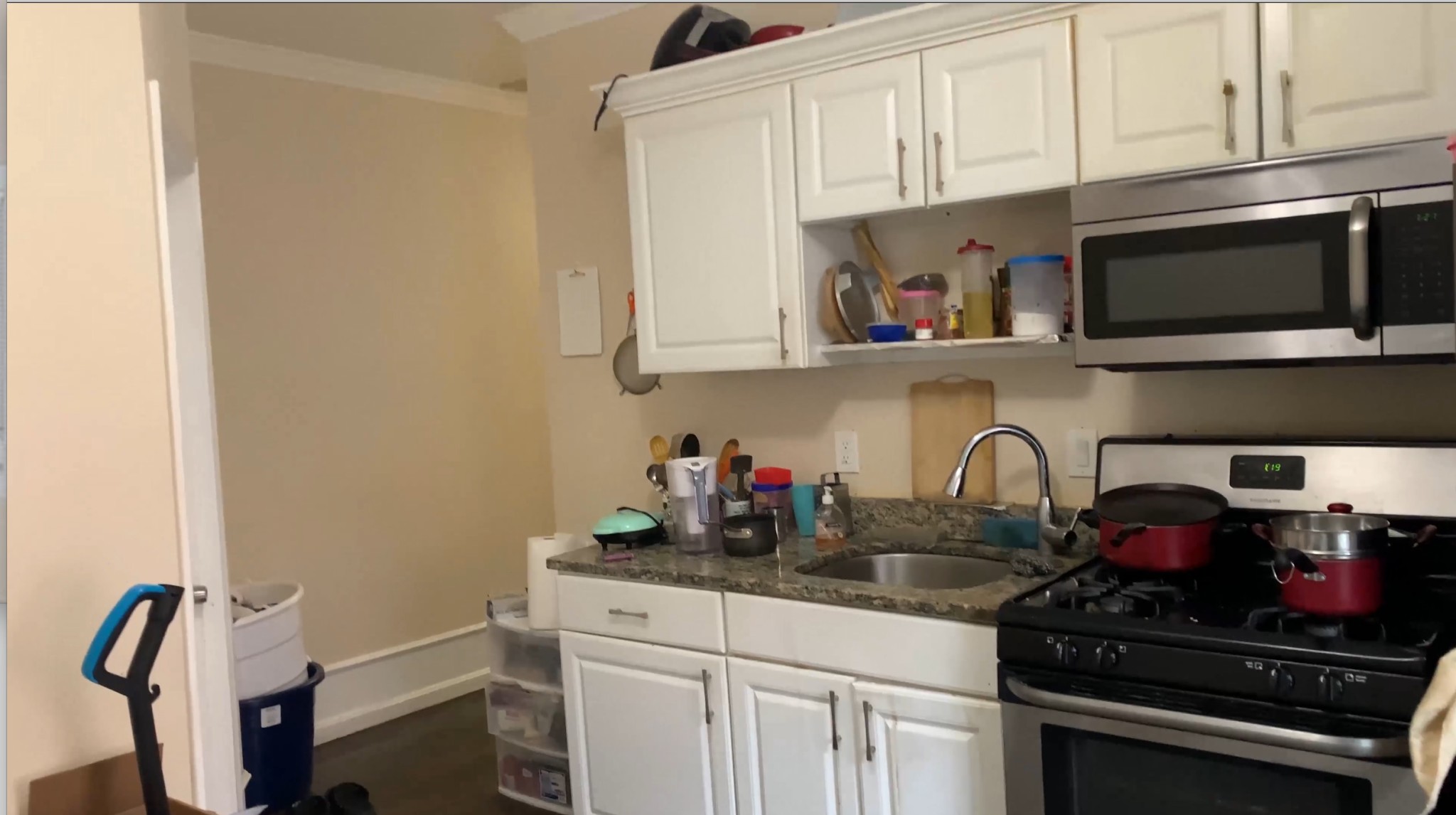 3 bed, 1 bath apartment for rent at 712 Shawmut Ave Unit 3 (2L), Roxbury — photo 1 of 19