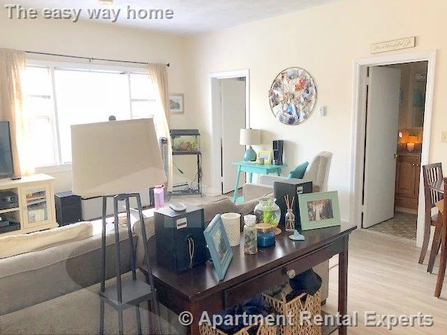2 bed, 1 bath apartment for rent at 714 Broadway Unit 1, Ball Square — photo 4 of 9