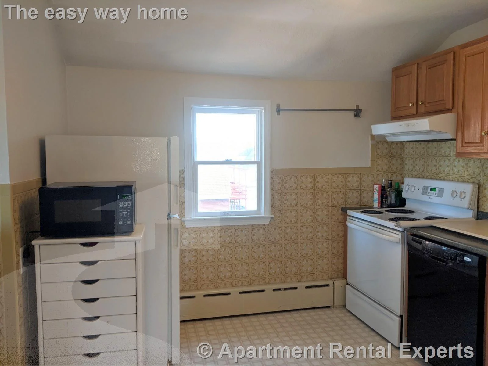 2 bed, 1 bath apartment for rent at 714 Broadway Unit 4, Ball Square — photo 2 of 22