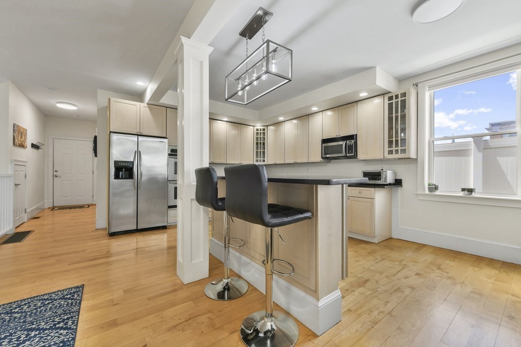 3 bed, 2 bath apartment for rent at 714 East 4th St Unit 1, South Boston — photo 1 of 26