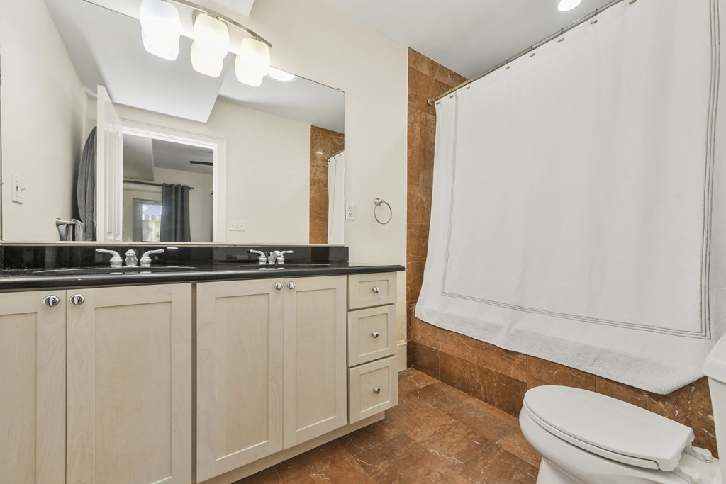 3 bed, 2 bath apartment for rent at 714 East 4th St Unit 1, South Boston — photo 13 of 26