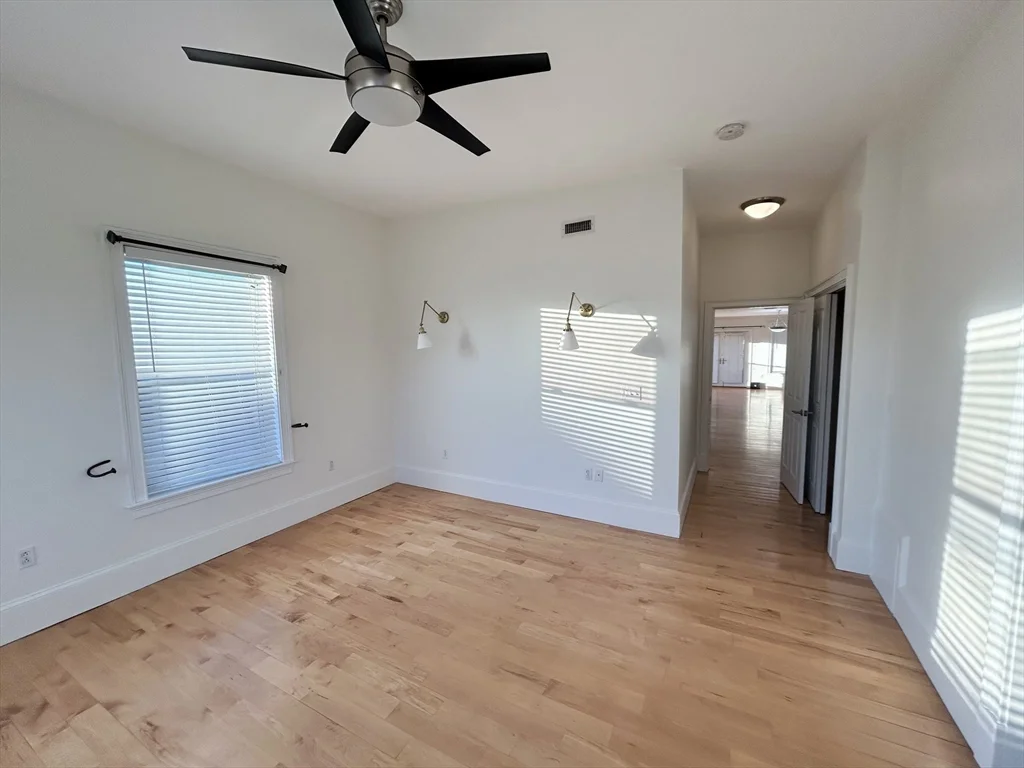 2 bed, 2 bath apartment for rent at 714 East 4th St Unit 3, South Boston — photo 6 of 9