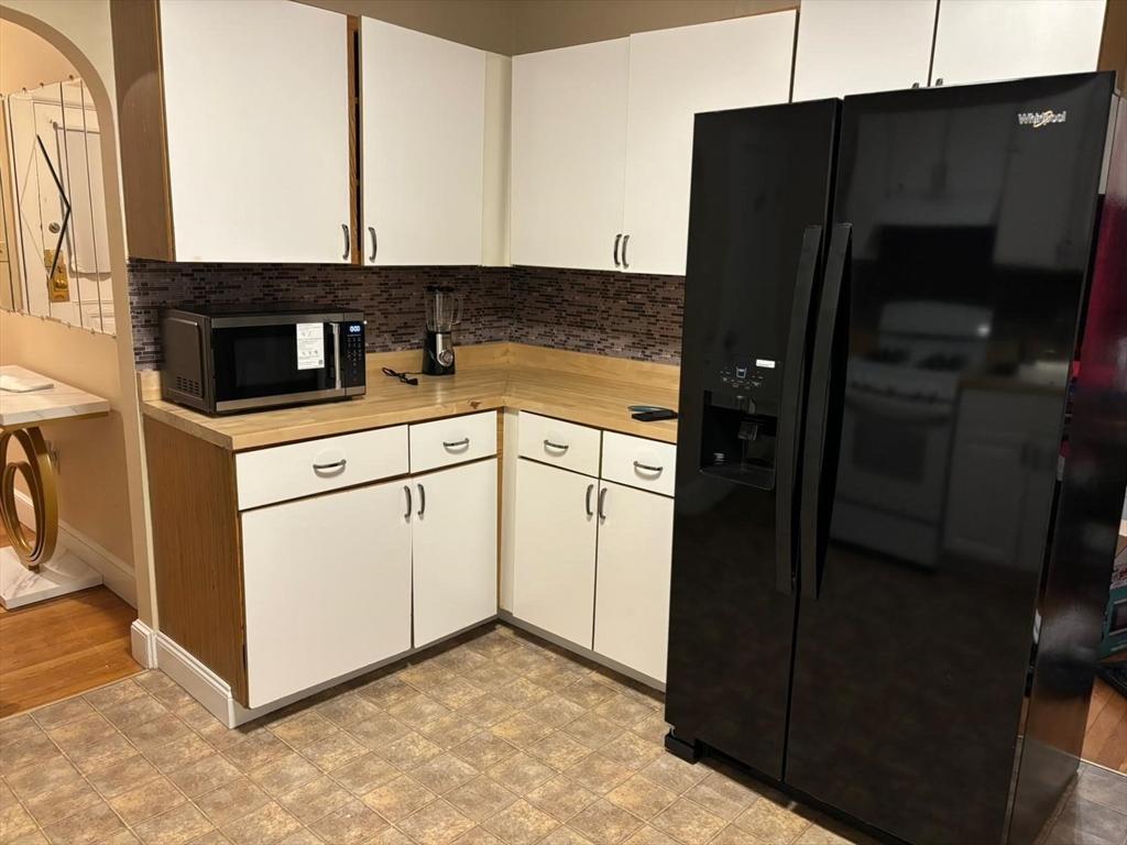 4 bed, 1 bath apartment for rent at 714 Truman Hwy Unit 714, Hyde Park — photo 1 of 15
