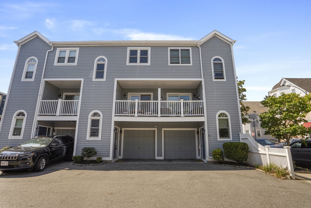 3 bed, 2 bath apartment for rent at 715 E 7th St Unit 5, South Boston — photo 26 of 26