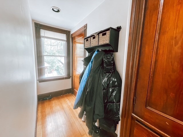 3 bed, 1 bath apartment for rent at 715 East 2nd St Unit 2, South Boston — photo 17 of 17