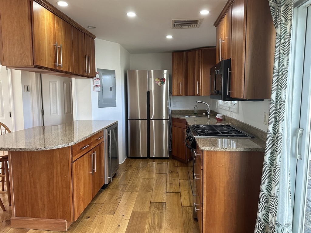 2 bed, 1 bath apartment for rent at 715 Hammond St Unit 715, Chestnut Hill — photo 12 of 22