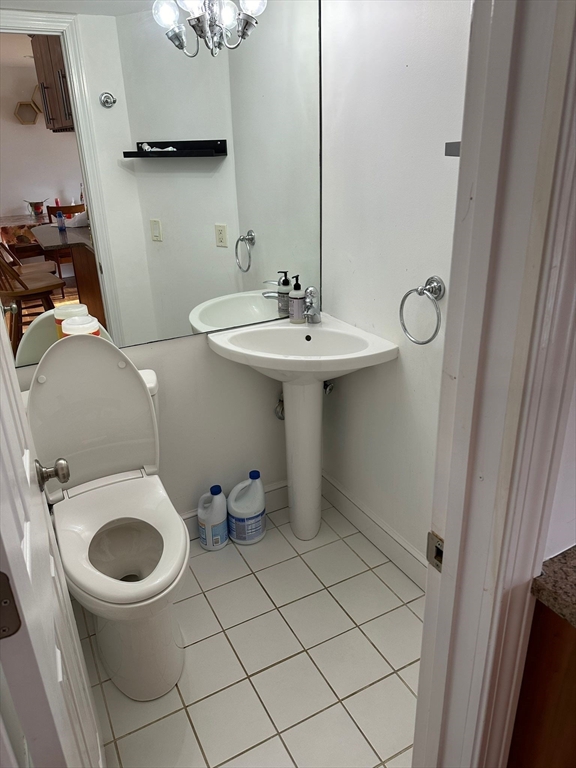 2 bed, 1 bath apartment for rent at 715 Hammond St Unit 715, Chestnut Hill — photo 7 of 22
