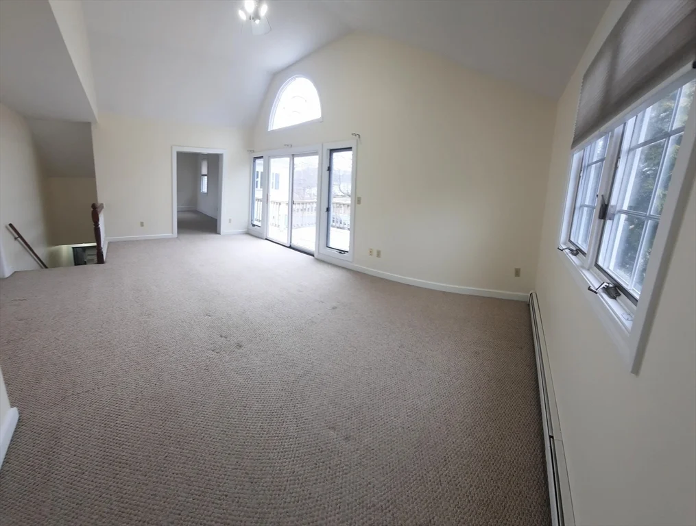 1 bed, 1 bath apartment for rent at 715 Main Unit 3, Hanover — photo 2 of 9