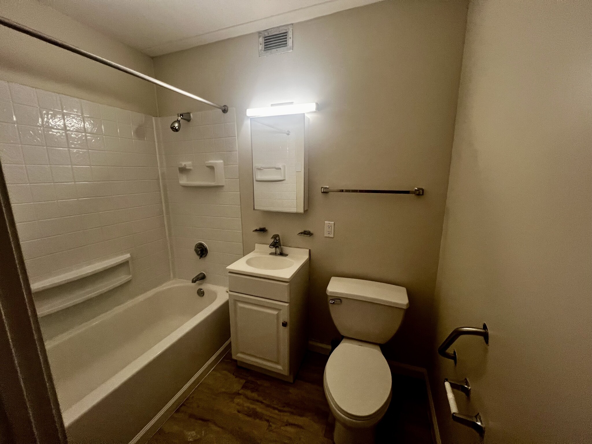 1 bed, 1 bath apartment for rent at 715 Tremont St Unit 508, South End — photo 8 of 10