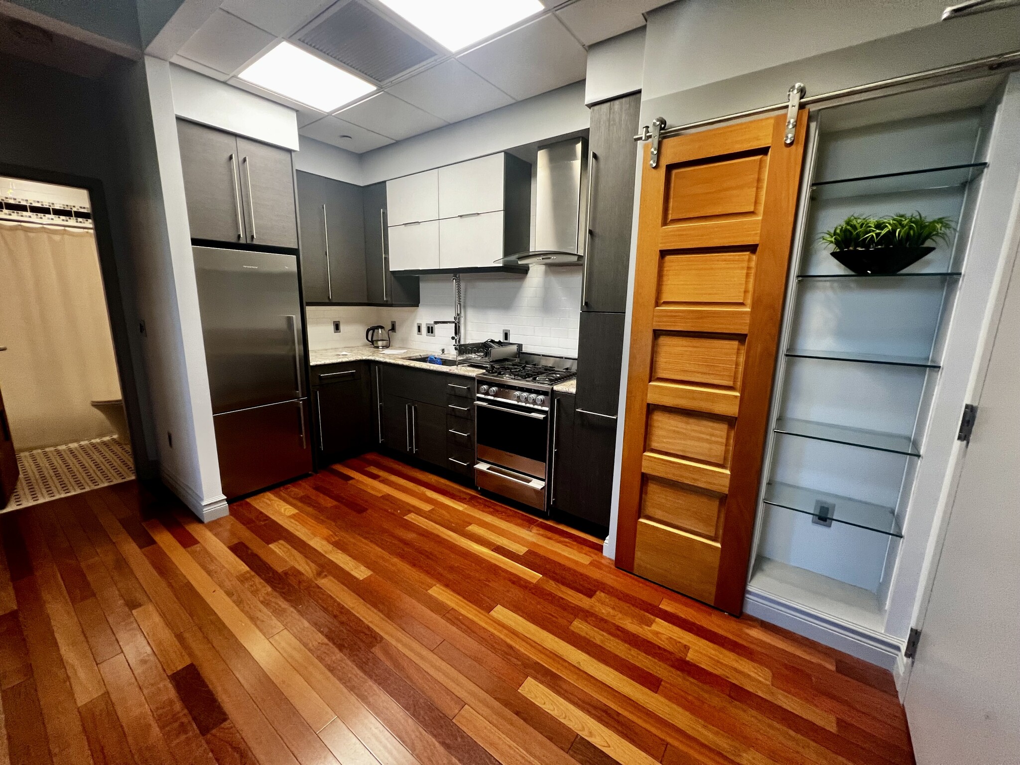 1 bed, 1 bath apartment for rent at 715 Tremont Unit 102, South End — photo 2 of 7