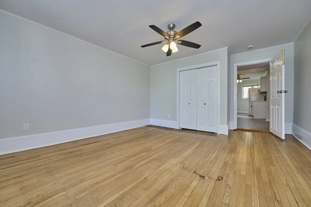 2 bed, 1 bath apartment for rent at 715 Truman Pkwa Unit 1, Hyde Park — photo 7 of 29