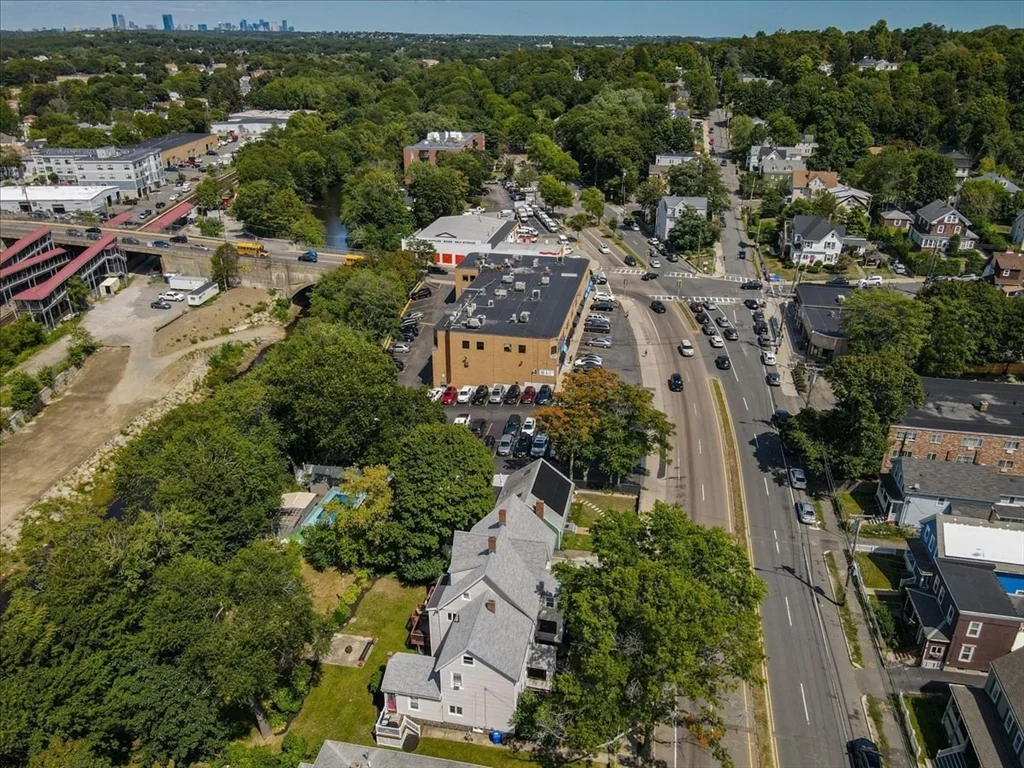2 bed, 1 bath apartment for rent at 715 Truman Pkwa Unit 2, Hyde Park — photo 40 of 41