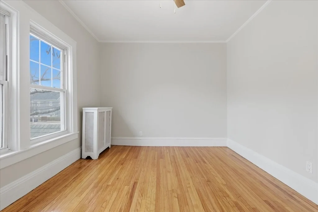 2 bed, 1 bath apartment for rent at 715 Truman Pkwa Unit 2, Hyde Park — photo 26 of 41