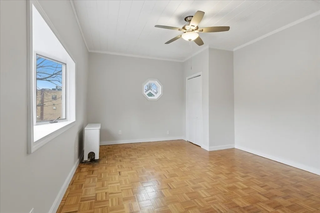 2 bed, 1 bath apartment for rent at 715 Truman Pkwa Unit 2, Hyde Park — photo 18 of 41