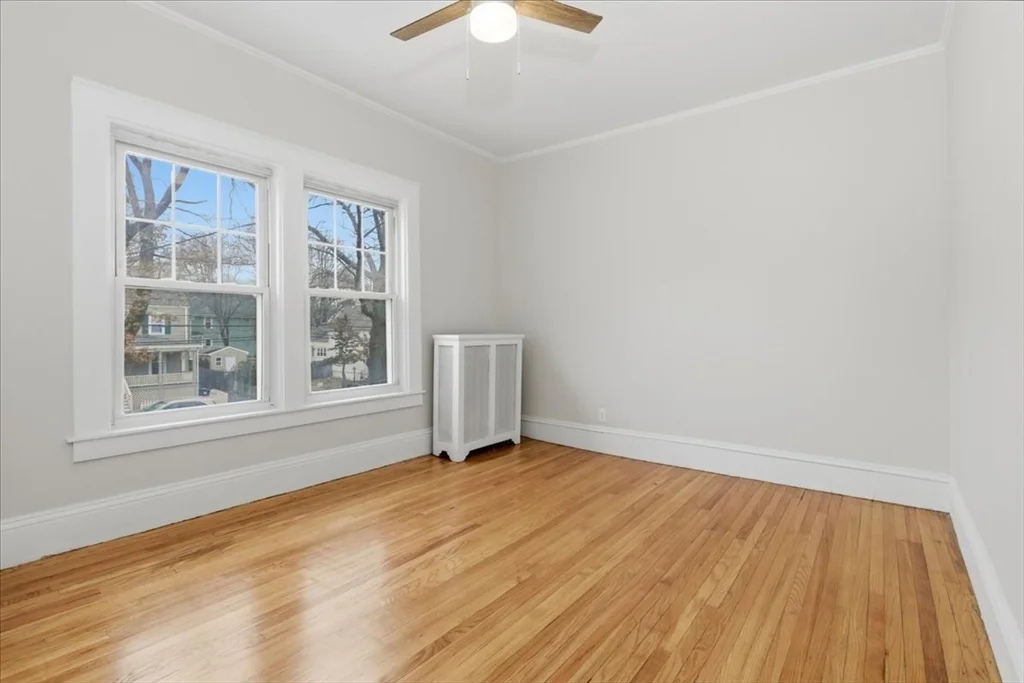 2 bed, 1 bath apartment for rent at 715 Truman Pkwa Unit 2, Hyde Park — photo 27 of 41