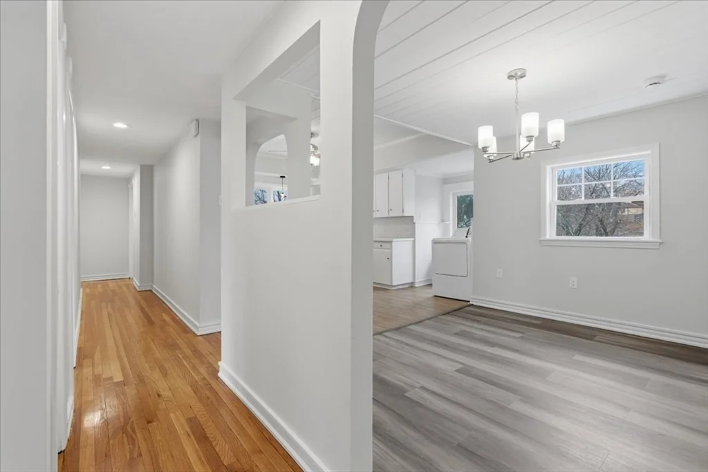 2 bed, 1 bath apartment for rent at 715 Truman Pkwa Unit 2, Hyde Park — photo 15 of 41