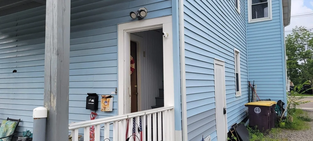 2 bed, 1 bath apartment for rent at 716 Main St Unit 1R, South Weymouth — photo 2 of 35