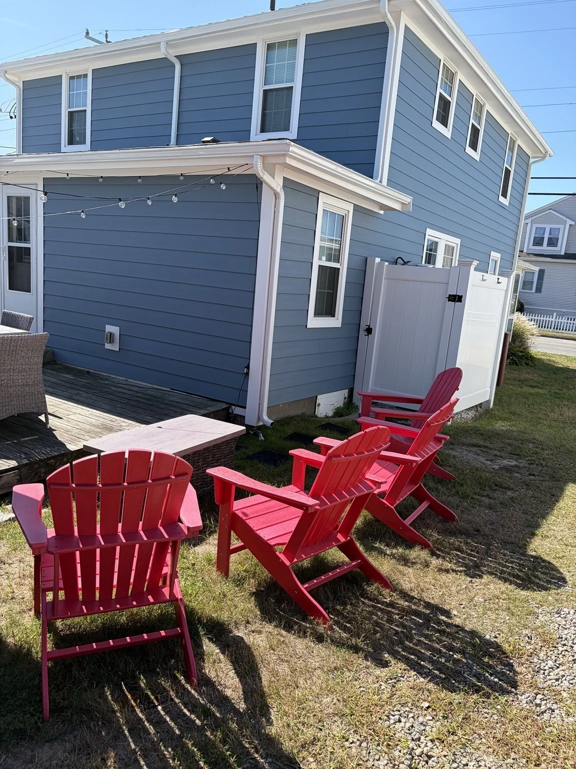4 bed, 2 bath apartment for rent at 716 Ocean St Unit 0, Marshfield — photo 2 of 16
