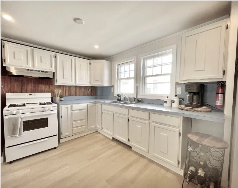 4 bed, 2 bath apartment for rent at 716 Ocean St Unit 0, Marshfield — photo 8 of 16
