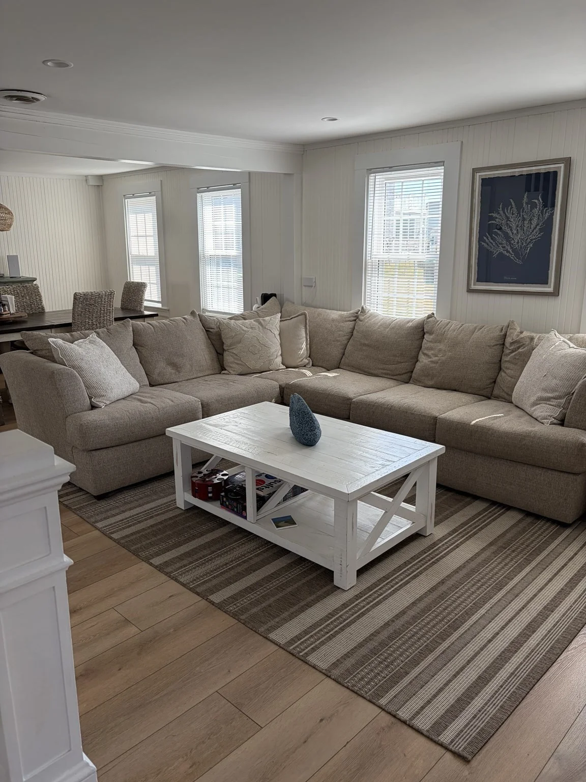 4 bed, 2 bath apartment for rent at 716 Ocean St Unit 0, Marshfield — photo 5 of 16